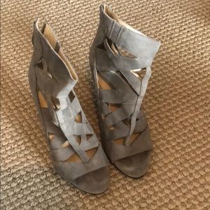 Nine West suede heels
